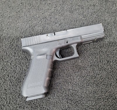 GLOCK G17 GEN 4 9MM LUGER (9x19 PARA)
