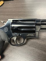 TAURUS JUDGE .45lc / .410 - 3 of 3