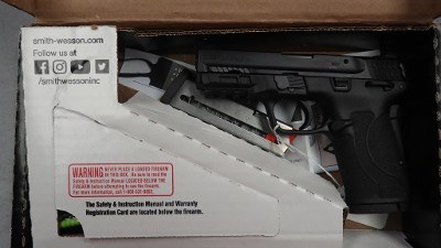 SMITH & WESSON EZ 380 MANUAL THUMB SAFETY .380 ACP