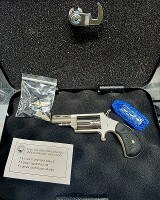 NORTH AMERICAN ARMS 22MC-TW WASP .22 LR/.22 WMR - 1 of 2