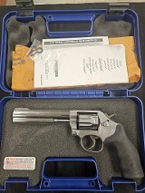SMITH & WESSON 648 .22 WMR - 1 of 3