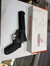 TAURUS RAGING HUNTER .357 MAG - 1 of 3