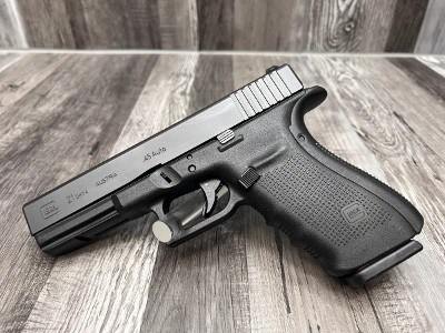 GLOCK 21 GEN 4 45 ACP (45 Auto)