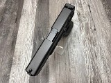 GLOCK 22 GEN 3 40 Smith & Wesson - 3 of 3
