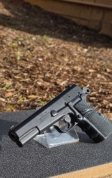 FM (Fabricaciones Militares) hi power 9MM LUGER (9x19 PARA)