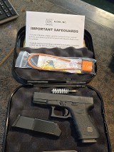 GLOCK G23 GEN 3 .40 S&W - 3 of 3