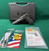 MAGNUM RESEARCH DESERT EAGLE .44 MAGNUM