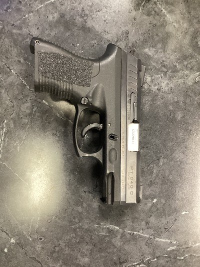 TAURUS PT840C .40 CALIBER