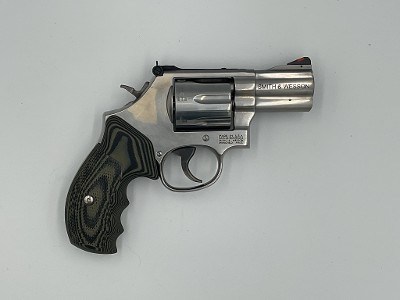 SMITH & WESSON 686 PLUS .357 MAG