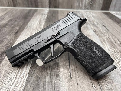 SIG SAUER P365X MACRO BASE MODEL 9MM LUGER (9x19 PARA)