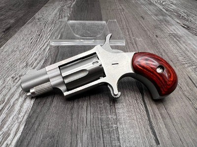 NORTH AMERICAN ARMS MINI REVOLVER (NAA-22LR) 22 Long Rifle (22LR)