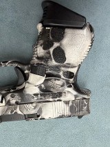 GLOCK G27 GEN 3 .40 CALIBER - 3 of 3