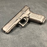 GLOCK 17 GEN 5 9MM LUGER (9x19 PARA) - 2 of 3