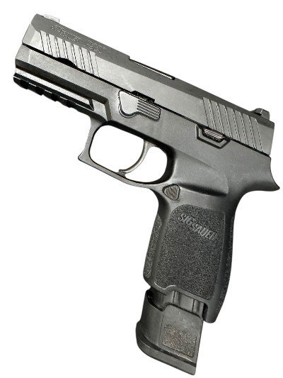 SIG SAUER P320 9MM LUGER (9x19 PARA)