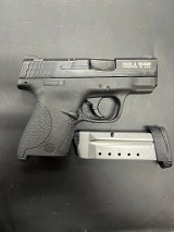 SMITH & WESSON M&P40 SHIELD .40 S&W - 2 of 3