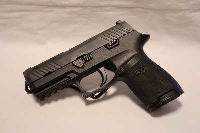 SIG SAUER P320 9MM LUGER (9x19 PARA)