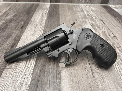 ROCK ISLAND ARMORY MODEL 200 .38 SPL