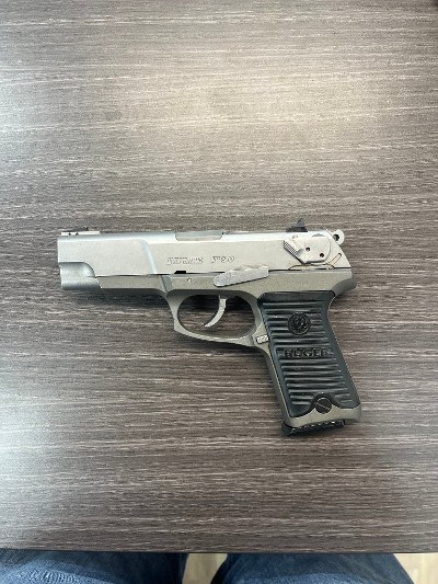 RUGER P90 .45 ACP