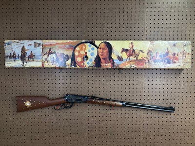 WINCHESTER 94 CHIEF CRAZY HORSE .38-55 WIN