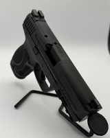 SMITH & WESSON M&P40 .40 S&W - 3 of 3