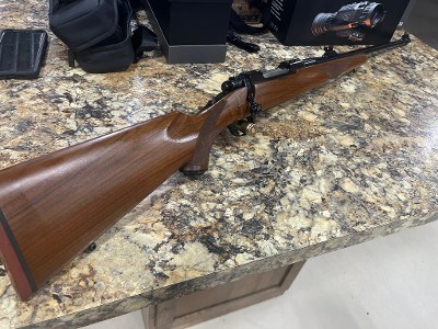 RUGER m77
7MM REM MAG