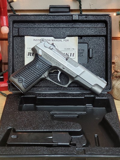 RUGER p85 9MM LUGER (9x19 PARA)