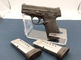 SMITH & WESSON M&P 9 SHIELD 9MM LUGER (9x19 PARA) - 1 of 3