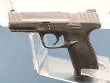 SMITH & WESSON SD40 VE .40 S&W