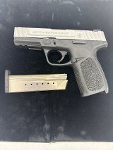 SMITH & WESSON SD9 VE 9MM LUGER (9x19 PARA) - 1 of 3