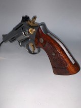 SMITH & WESSON 66-1 .357 MAG - 2 of 3