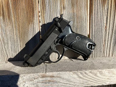 WALTHER P1 9MM LUGER (9x19 PARA)