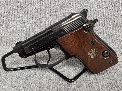 BERETTA 21A .22 LR