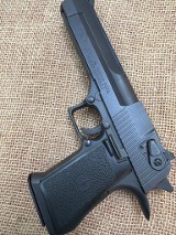 MAGNUM RESEARCH DESERT EAGLE .44 MAGNUM - 3 of 3