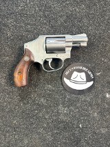 SMITH & WESSON 640 38 Smith & Wesson - 2 of 3