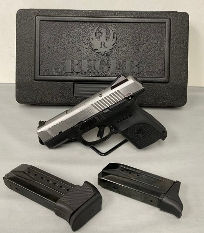 RUGER SR9C 9MM LUGER (9x19 PARA)