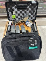 SMITH & WESSON M&P 5.7 BUNDLE 5.7X28MM