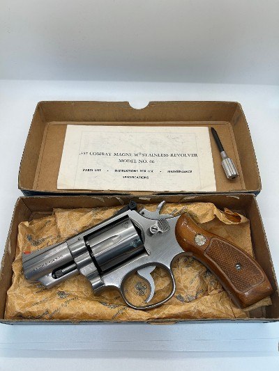 SMITH & WESSON Model 66 .357 MAG