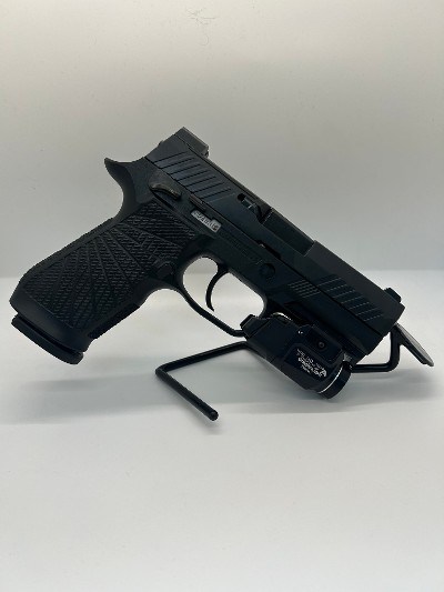 SIG SAUER P320 9MM LUGER (9x19 PARA)