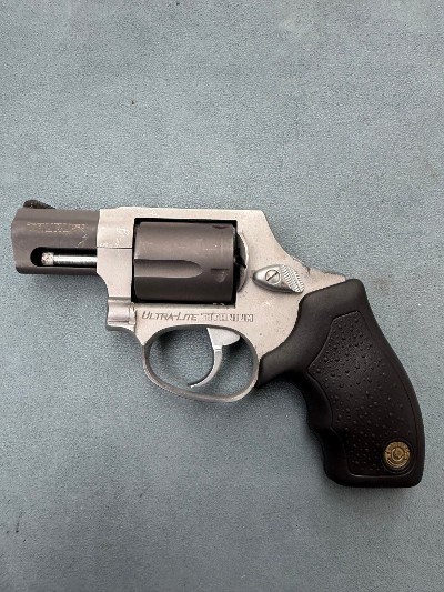 TAURUS ultra lite titanium .38 special .38 SPL