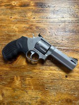 TAURUS TAURUS TRACKER .44 MAGNUM - 2 of 2