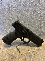 BERETTA APX 9MM LUGER (9x19 PARA)