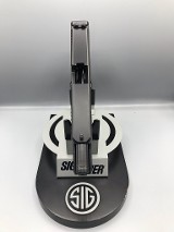 GLOCK G22 GEN 5 .40 CALIBER - 3 of 3