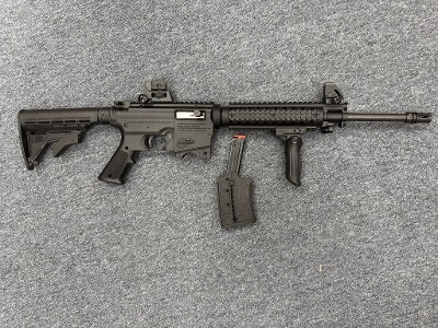 MOSSBERG 715T .22 LR