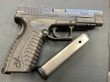 SPRINGFIELD ARMORY XD-40 .40 CALIBER - 2 of 3