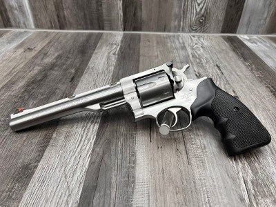 RUGER REDHAWK 44 .44 MAGNUM