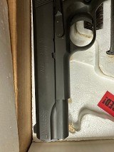 SPRINGFIELD ARMORY 1911 Linkless .40 S&W - 3 of 3