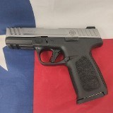 SMITH & WESSON SD9 2.0 9MM LUGER (9x19 PARA)