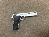 SMITH & WESSON
622 .22 LR