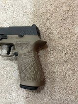 SIG SAUER P320 Wilson combat 9MM LUGER (9x19 PARA) - 3 of 3