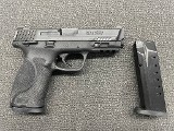 SMITH & WESSON M&P 40 M2.0 .40 S&W - 2 of 3